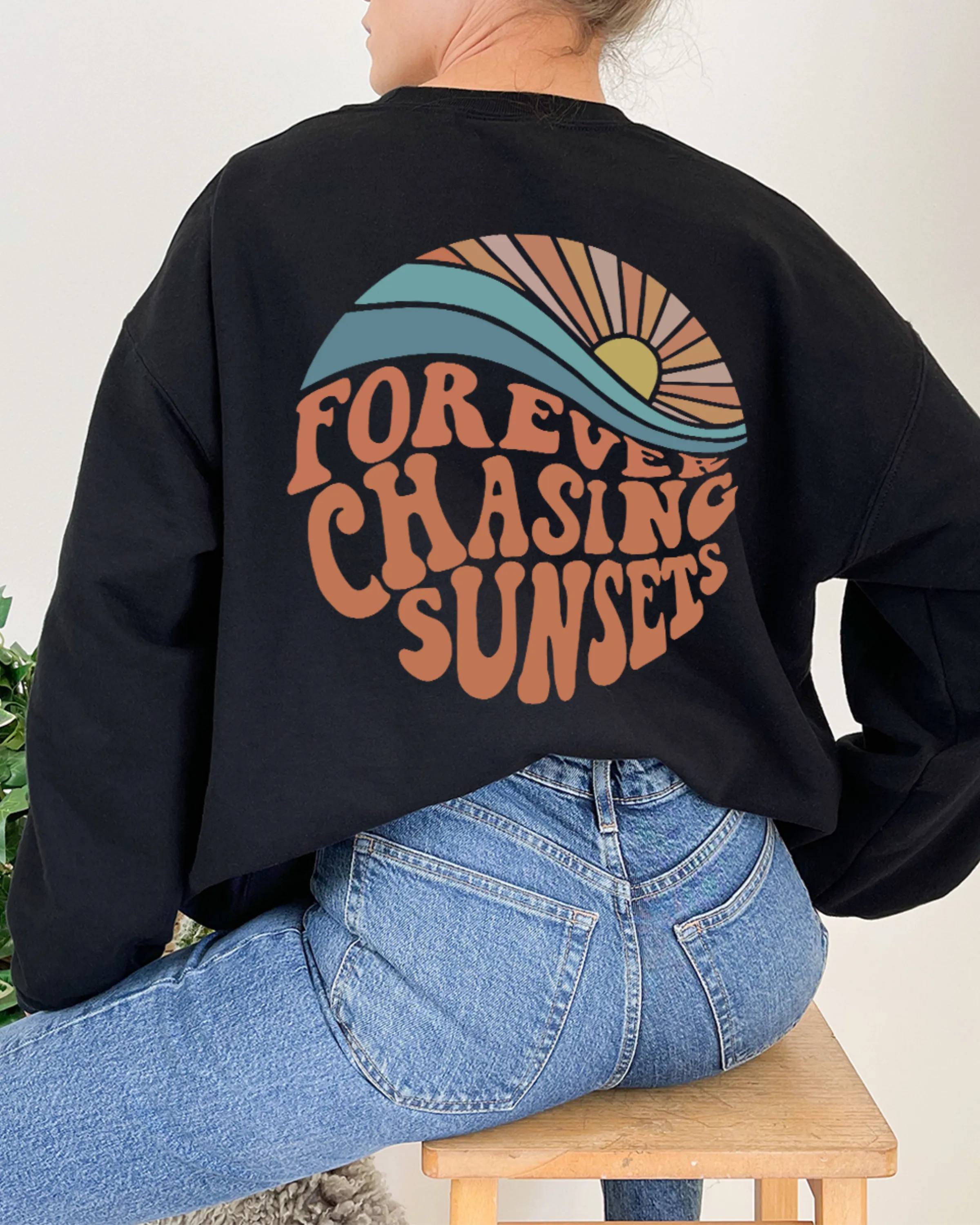 KIRA | CREWNECK SWEATSHIRT