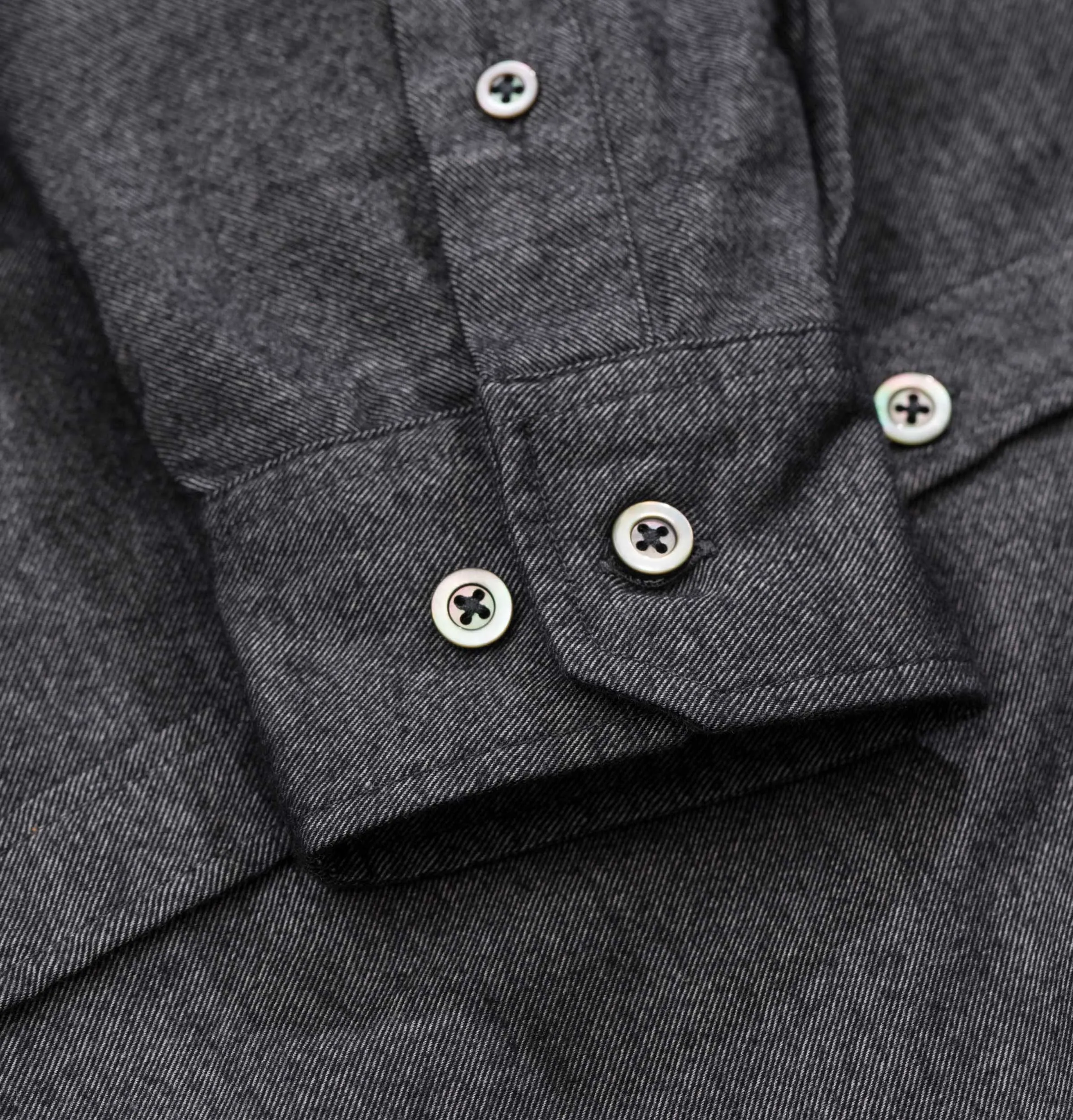 Norse Projects Anton Brushed Flannel Shirt – Magnet Grey