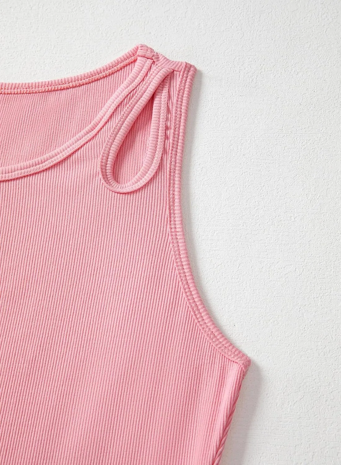 Sidefeel Womens Tank Tops 2025 Summer Sleeveless Crewneck Ribbed Knit Slim Fitted Casual Basic Tees Shirts