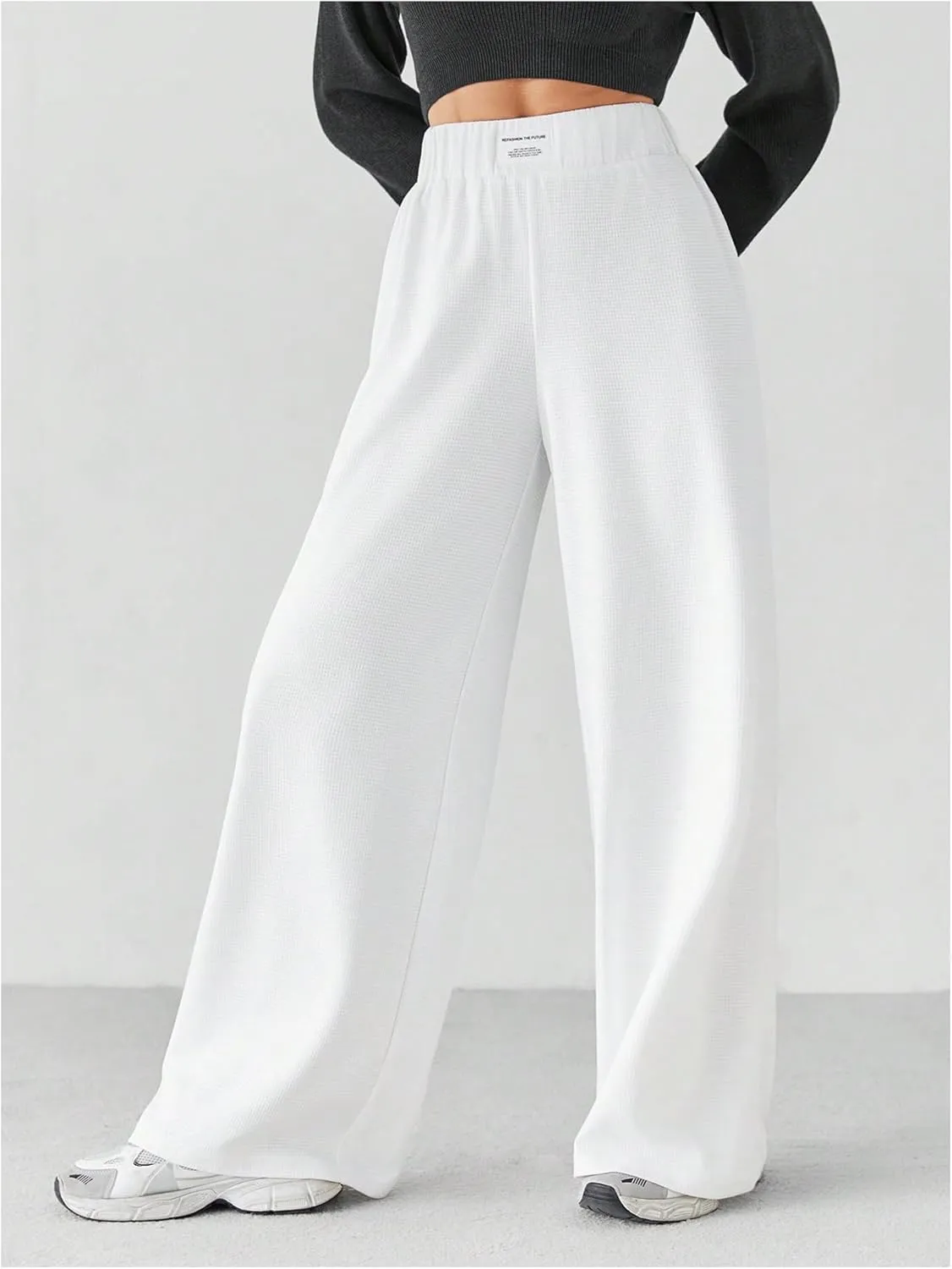 Women's Wide Leg Sweatpants High Waisted Letter Patched Long Pants Casual Track Trousers